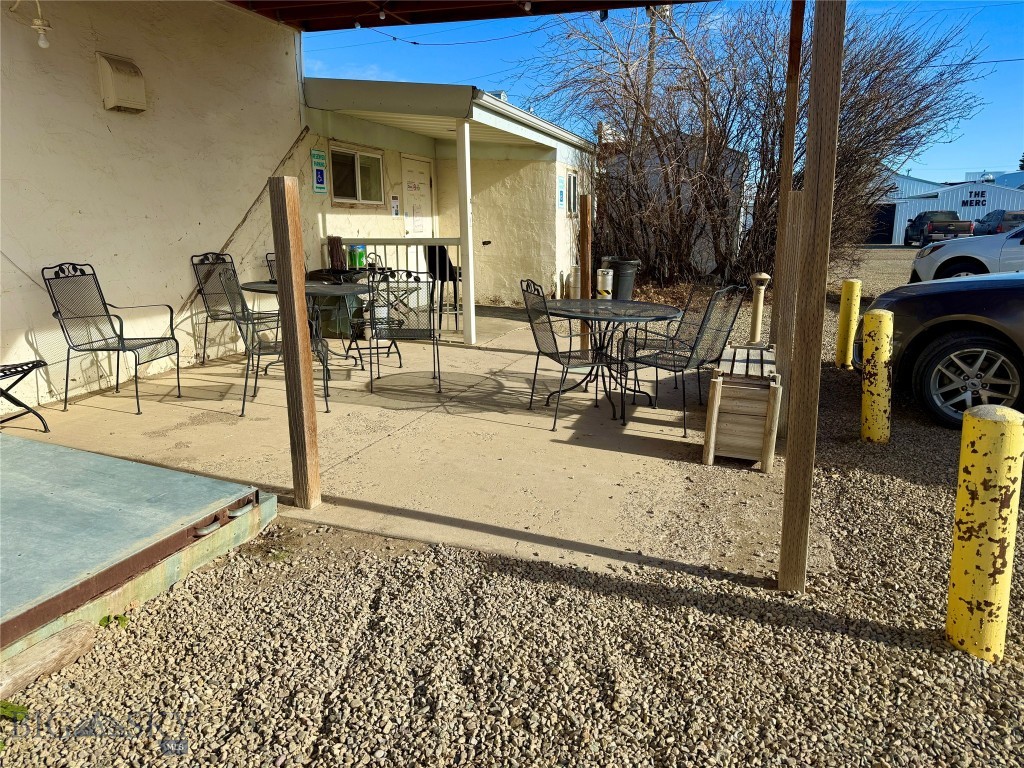 11 E Washington Avenue