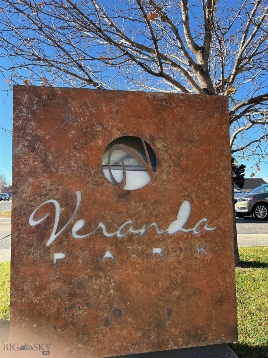 Great investment property with long-term tennant in place.  Lease expires October 31,2027.