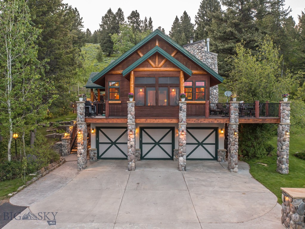 520 Crown Butte Road
