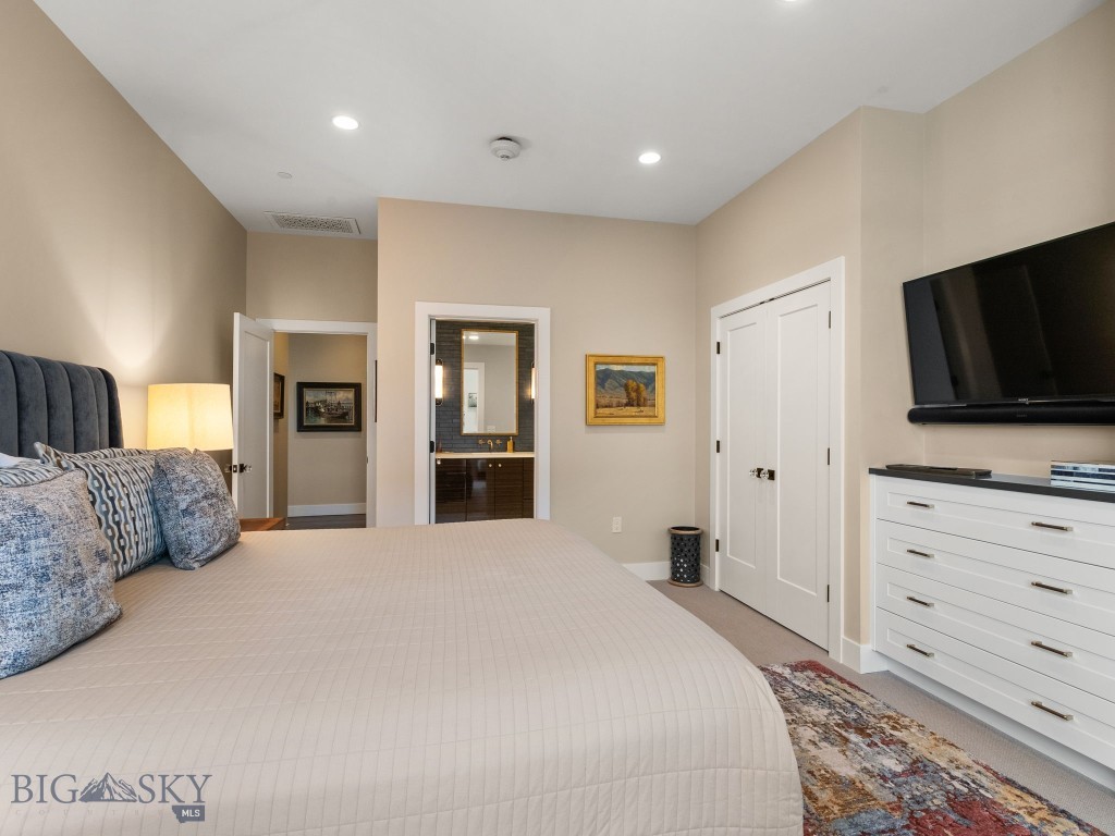 HBP Residential Condo - Residential