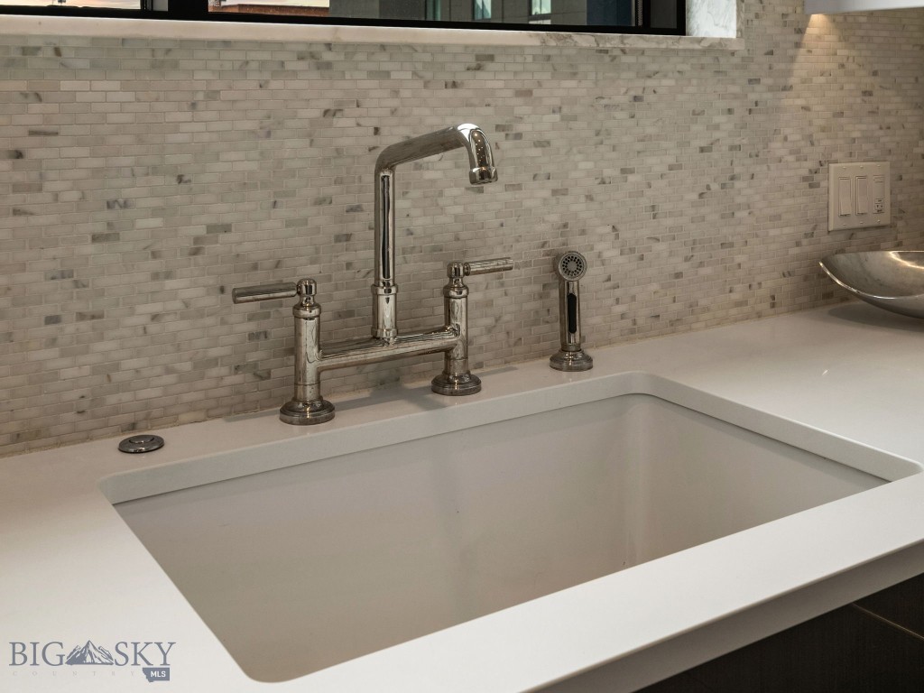 HBP Residential Condo - Residential