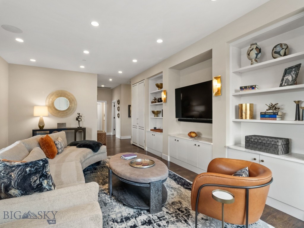 HBP Residential Condo - Residential