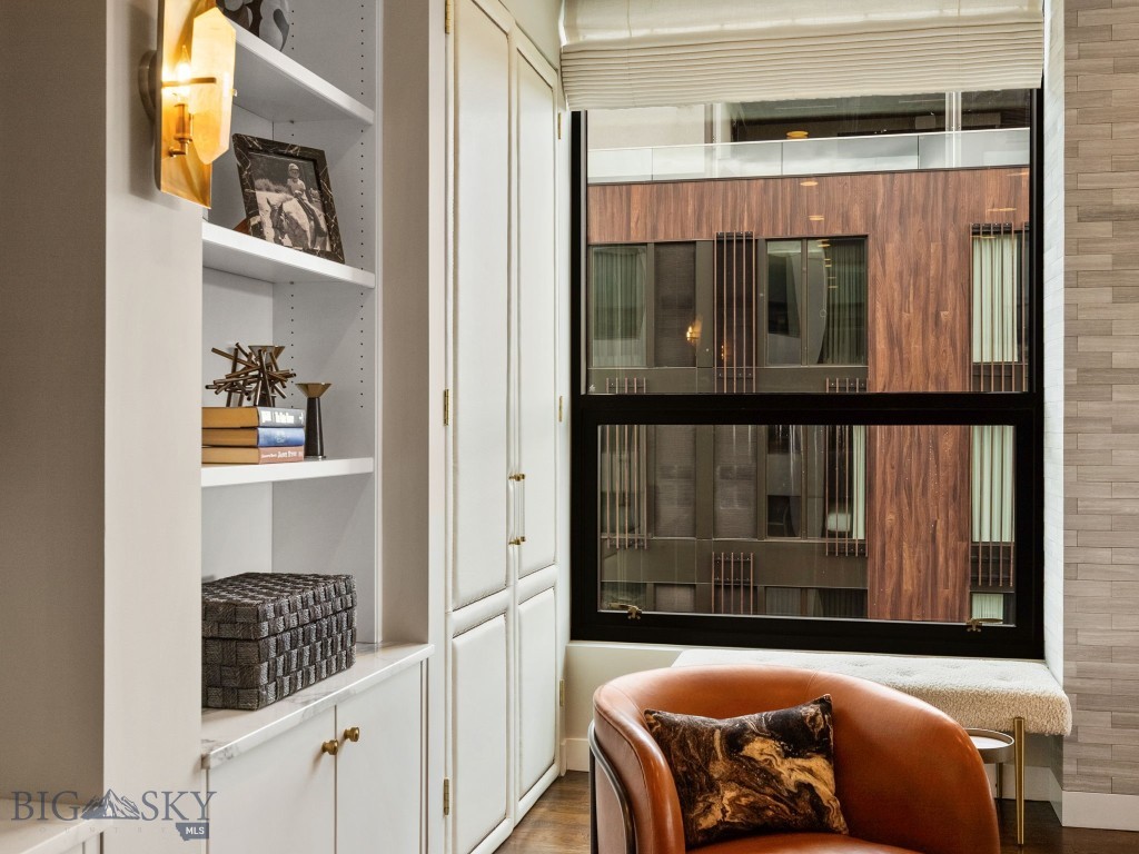 HBP Residential Condo - Residential