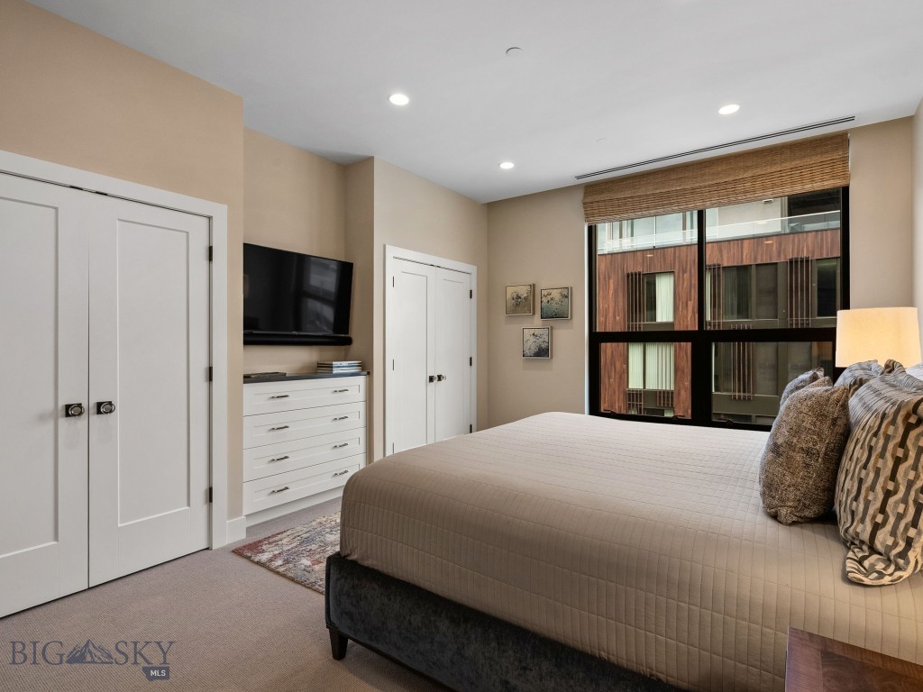 HBP Residential Condo - Residential
