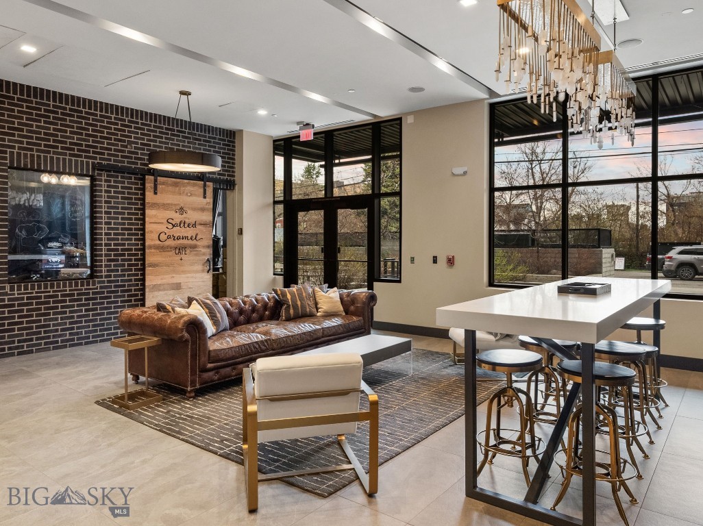 HBP Residential Condo - Residential