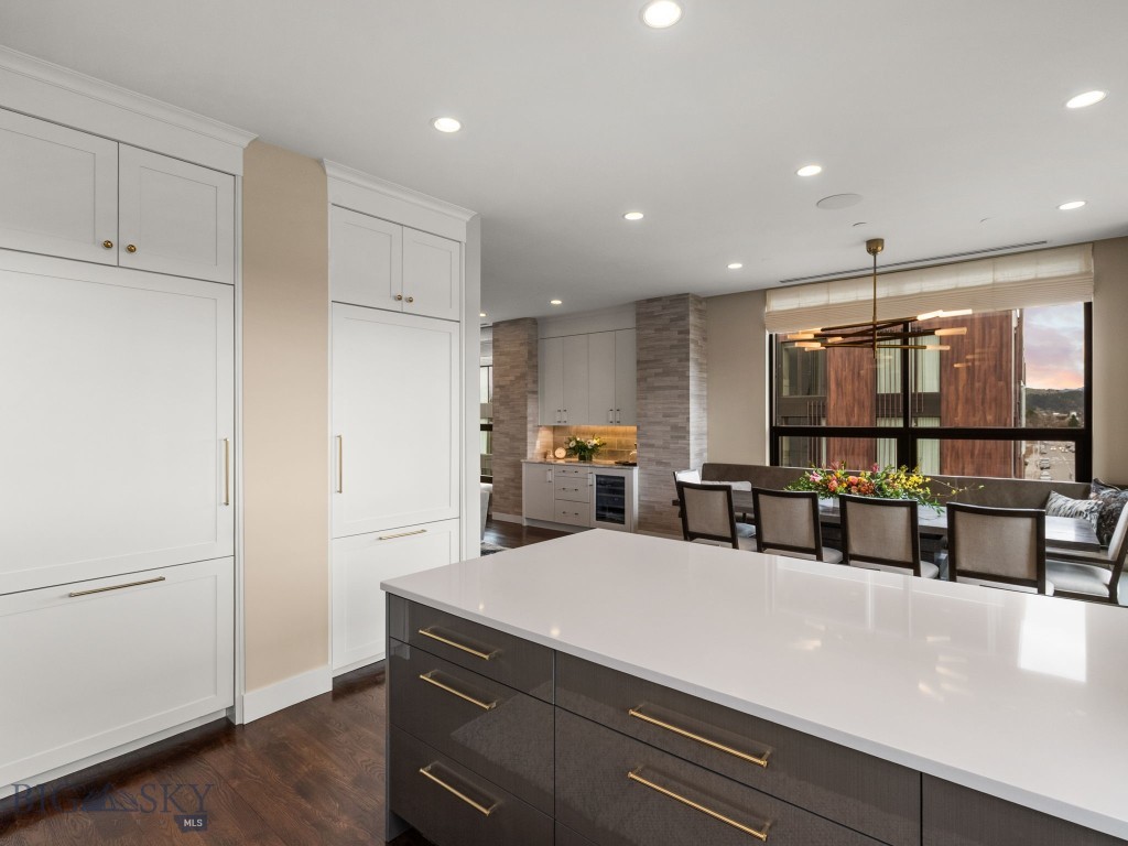 HBP Residential Condo - Residential