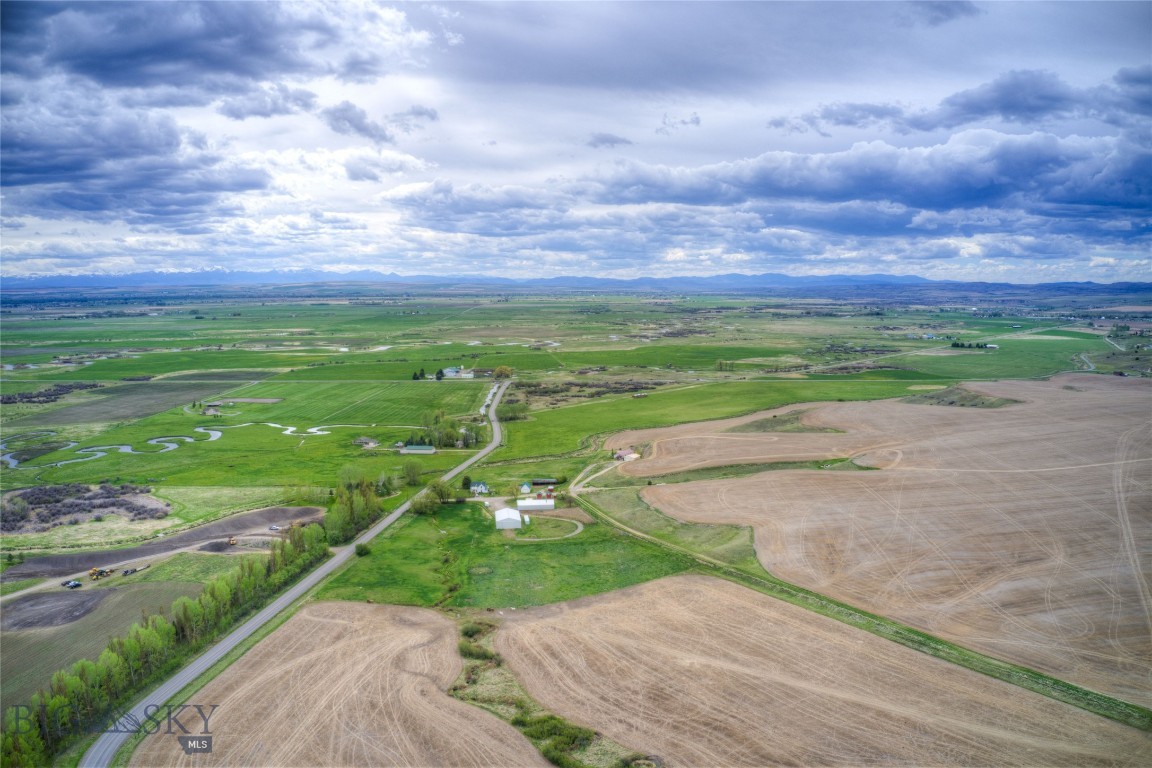 477 Reese Creek