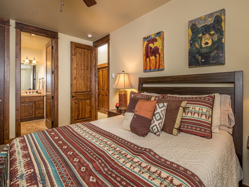 Mountain Lake Condos - Residential