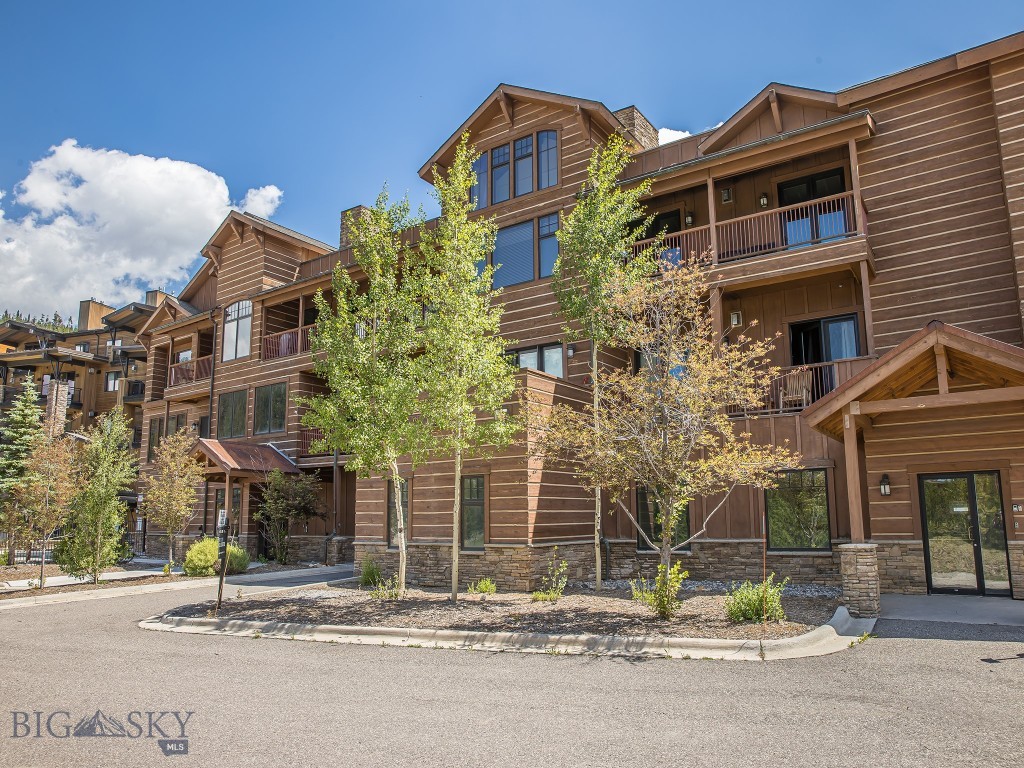 Mountain Lake Condos - Residential