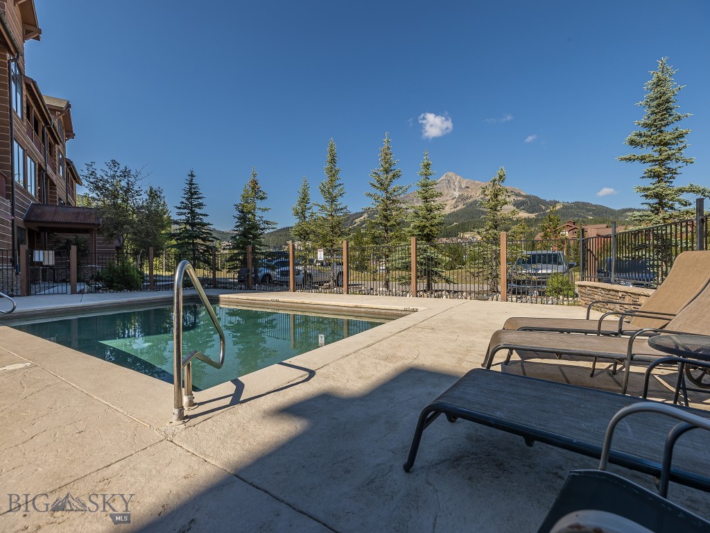Mountain Lake Condos - Residential