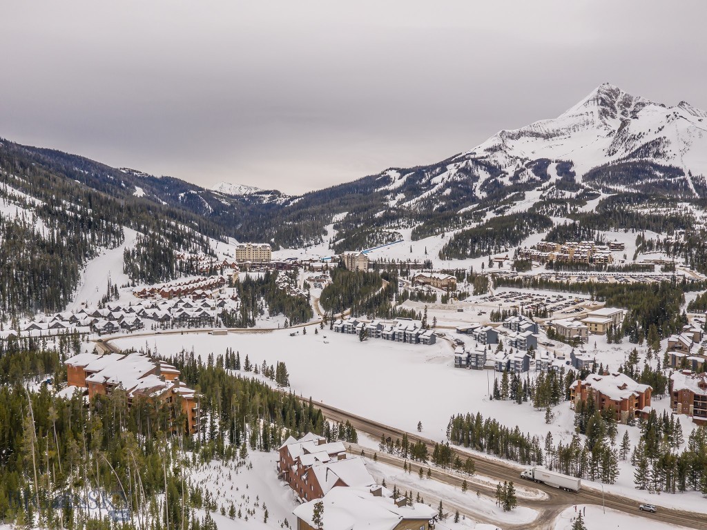 Mountain Lake Condos - Residential