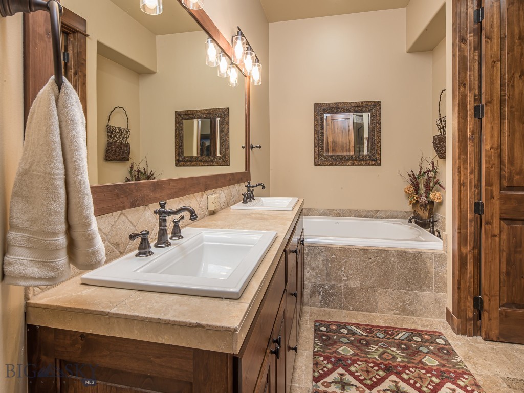Mountain Lake Condos - Residential