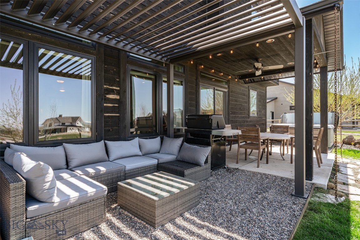 White Horse Ranch - Residential