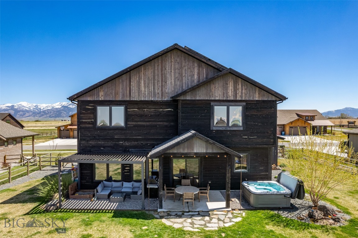 White Horse Ranch - Residential