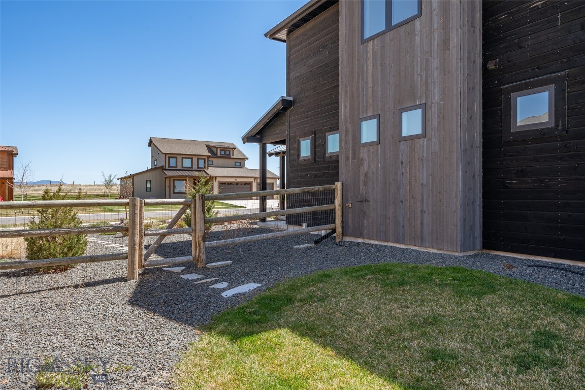 White Horse Ranch - Residential