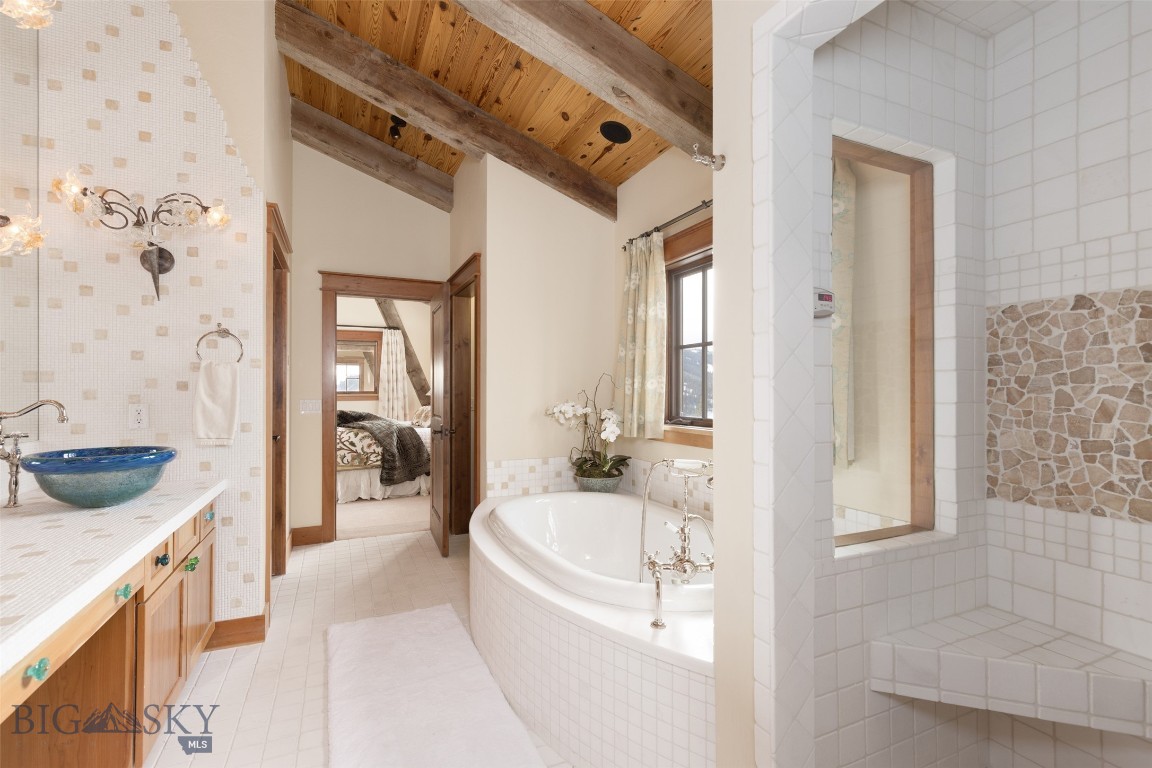 Summit View - Residential