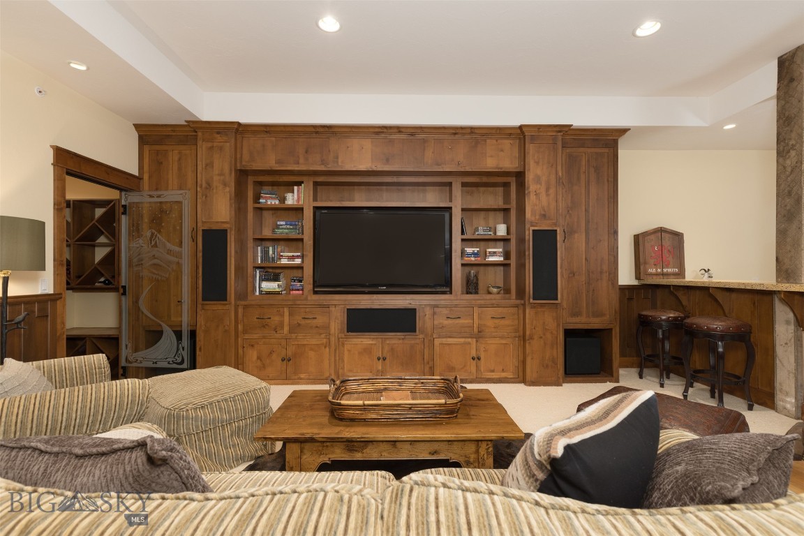 Summit View - Residential