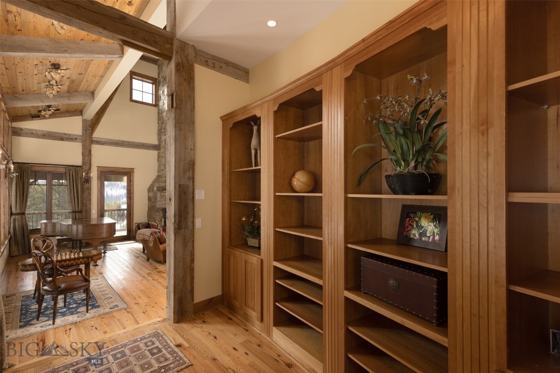 Summit View - Residential