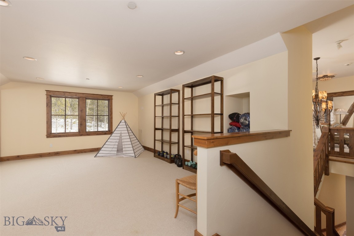 Summit View - Residential