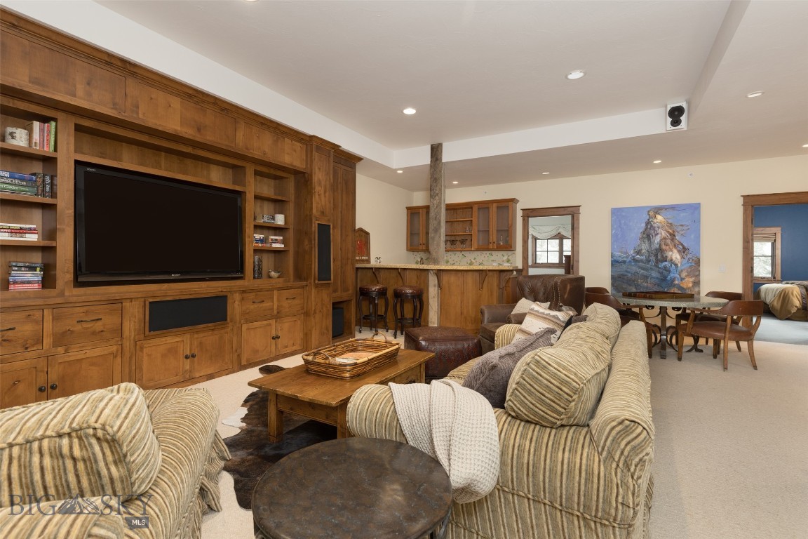 Summit View - Residential