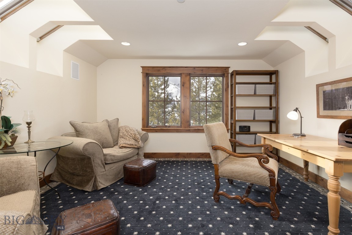 Summit View - Residential