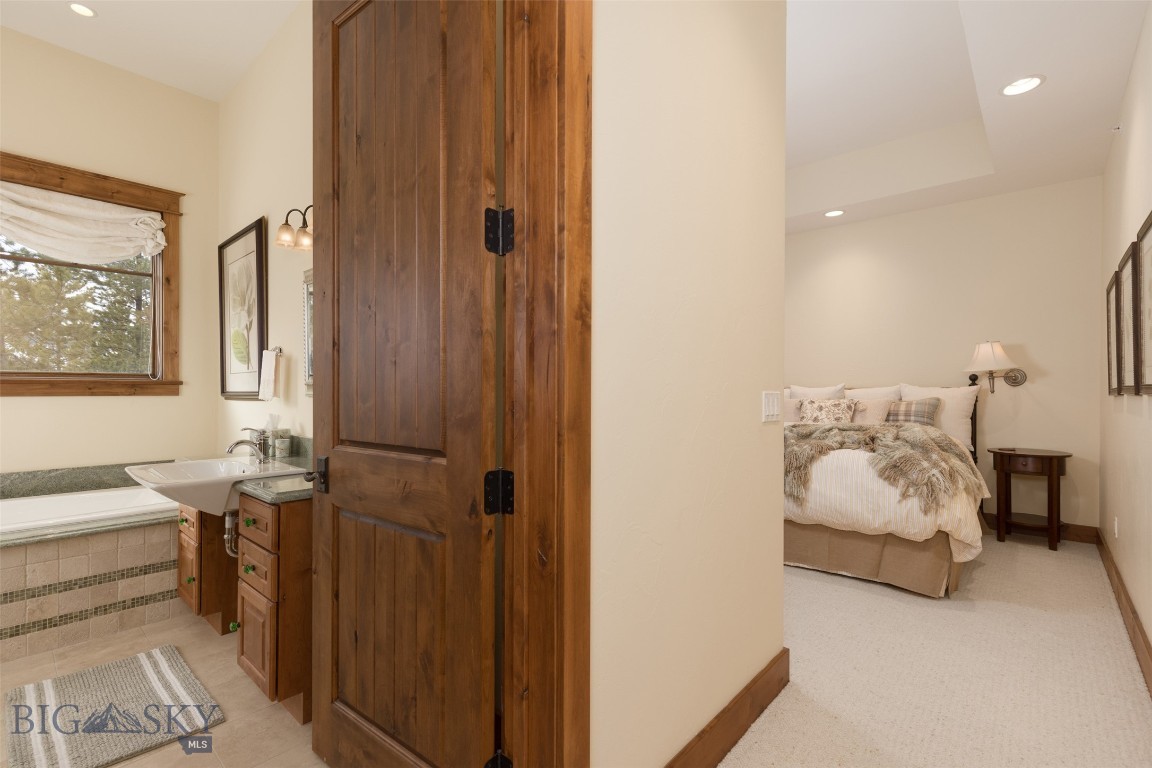 Summit View - Residential