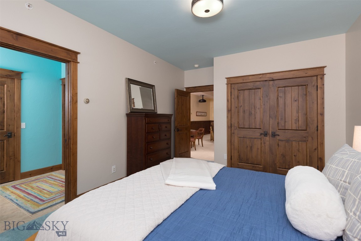 Summit View - Residential