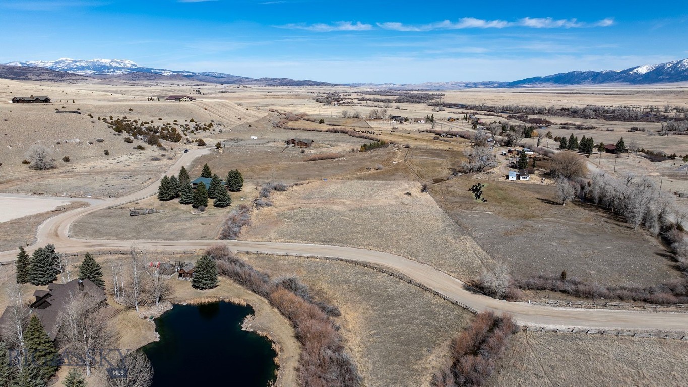 Bull Wheel Ranch - Land