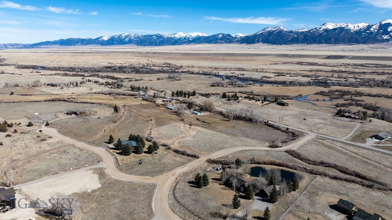 Bull Wheel Ranch - Land