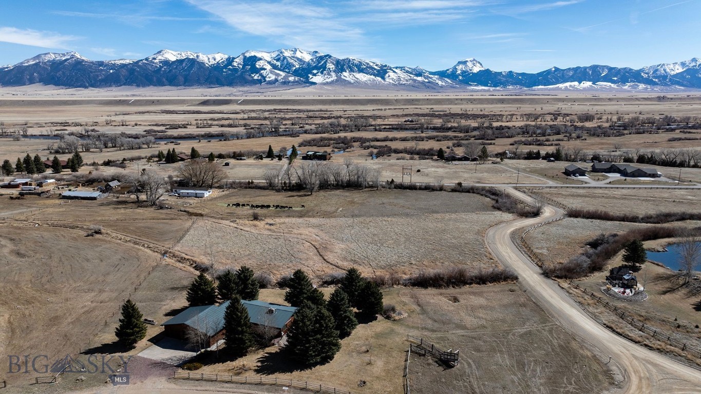 Bull Wheel Ranch - Land
