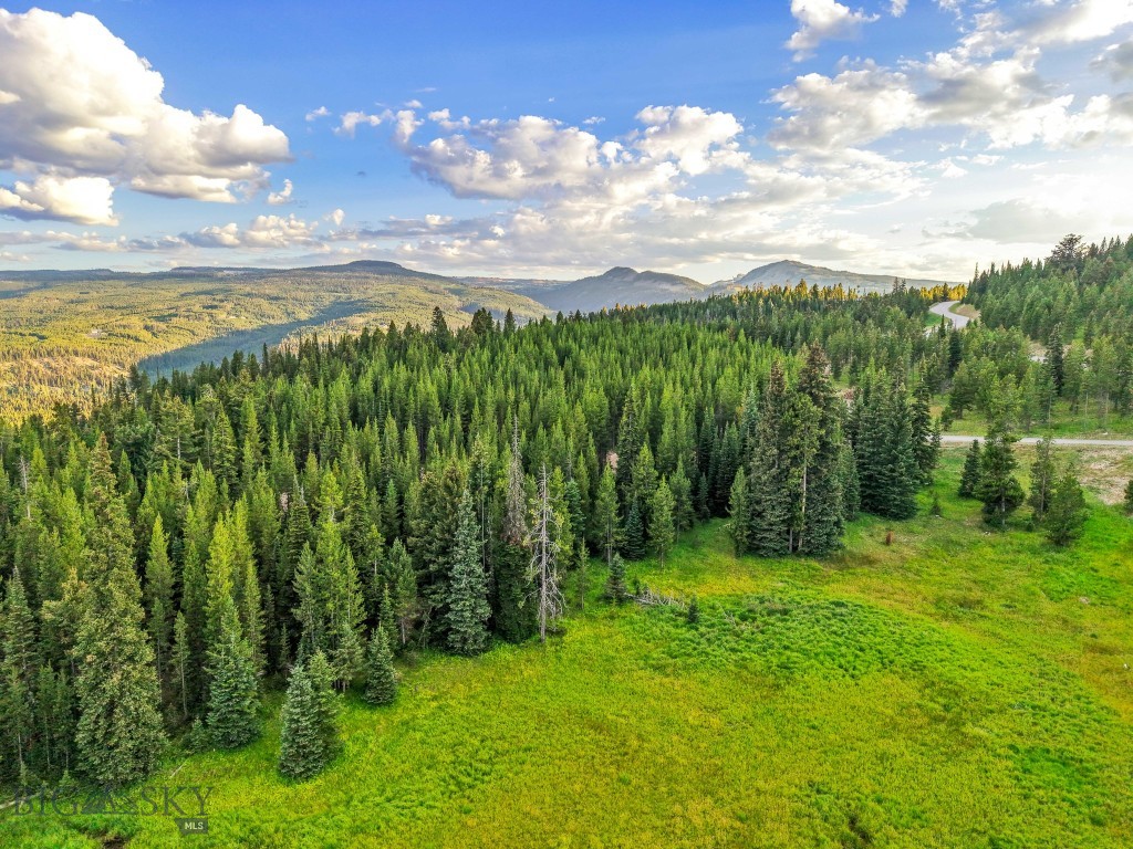 Ranches Neighborhood - Land