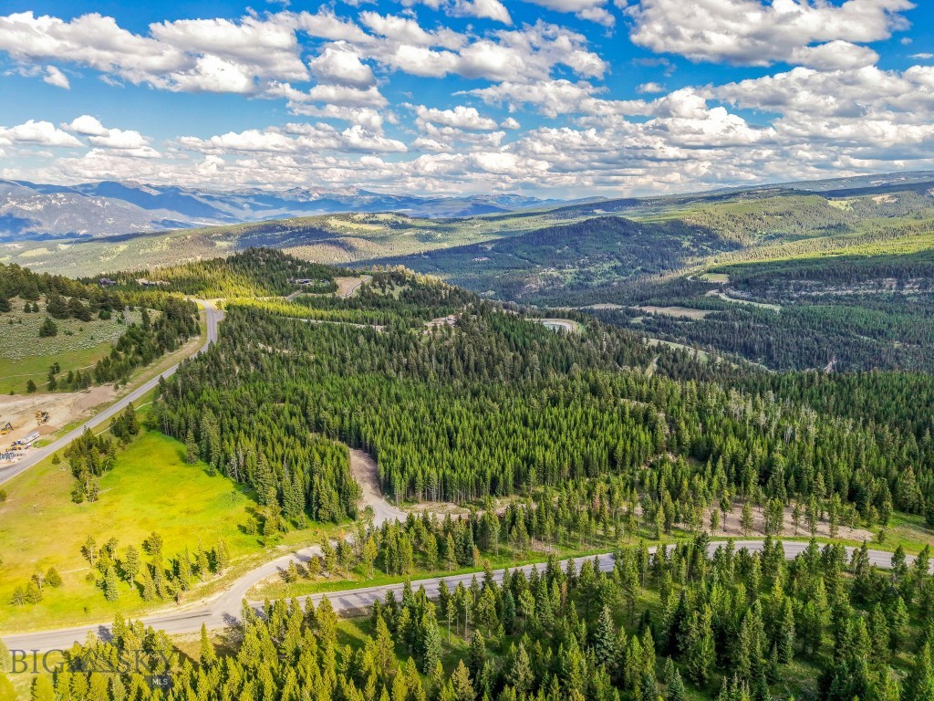 Ranches Neighborhood - Land