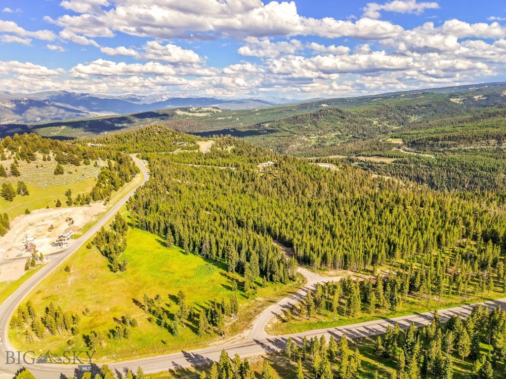 Ranches Neighborhood - Land