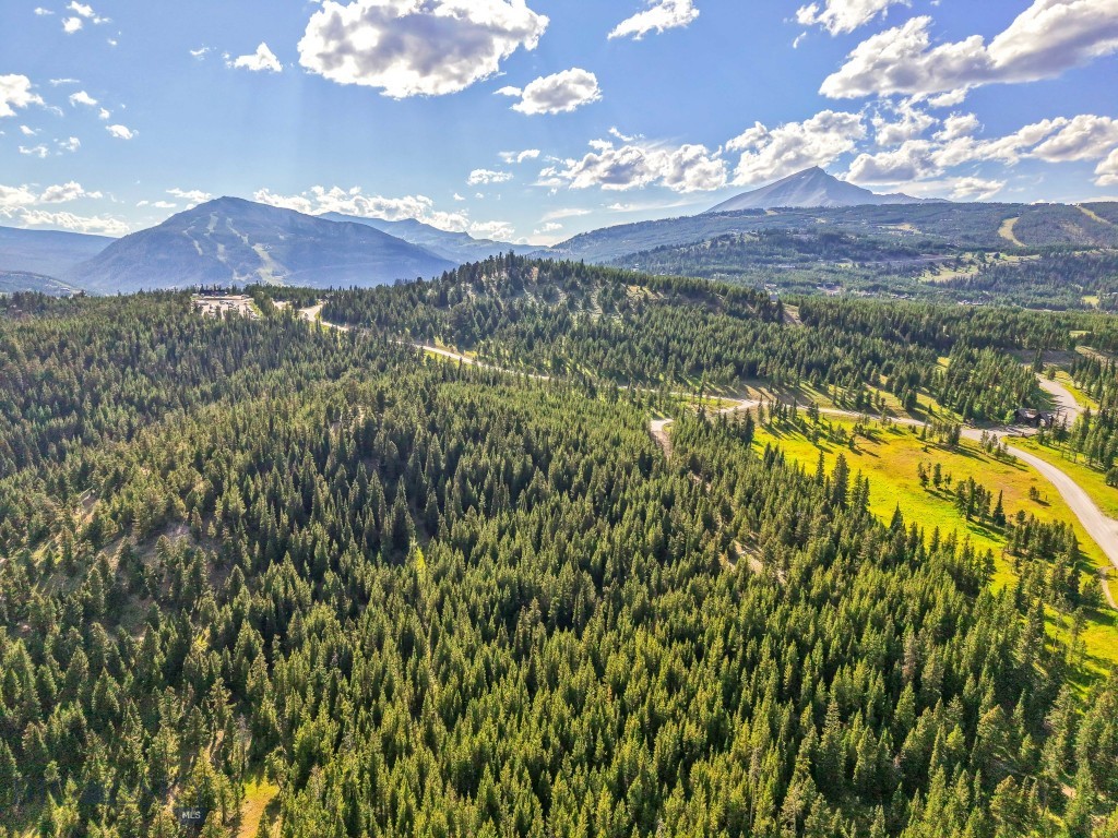 Ranches Neighborhood - Land