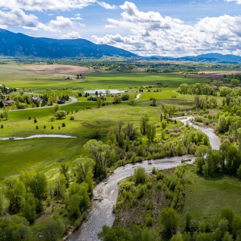 Bridger Lake Meadows - Land