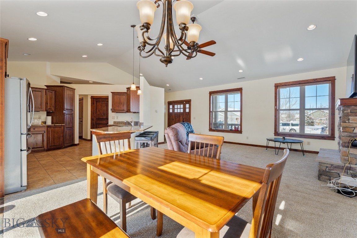 Bozeman, Montana 59718, United States, 3 Bedrooms Bedrooms, ,2 BathroomsBathrooms,Residential,Contingent,10325