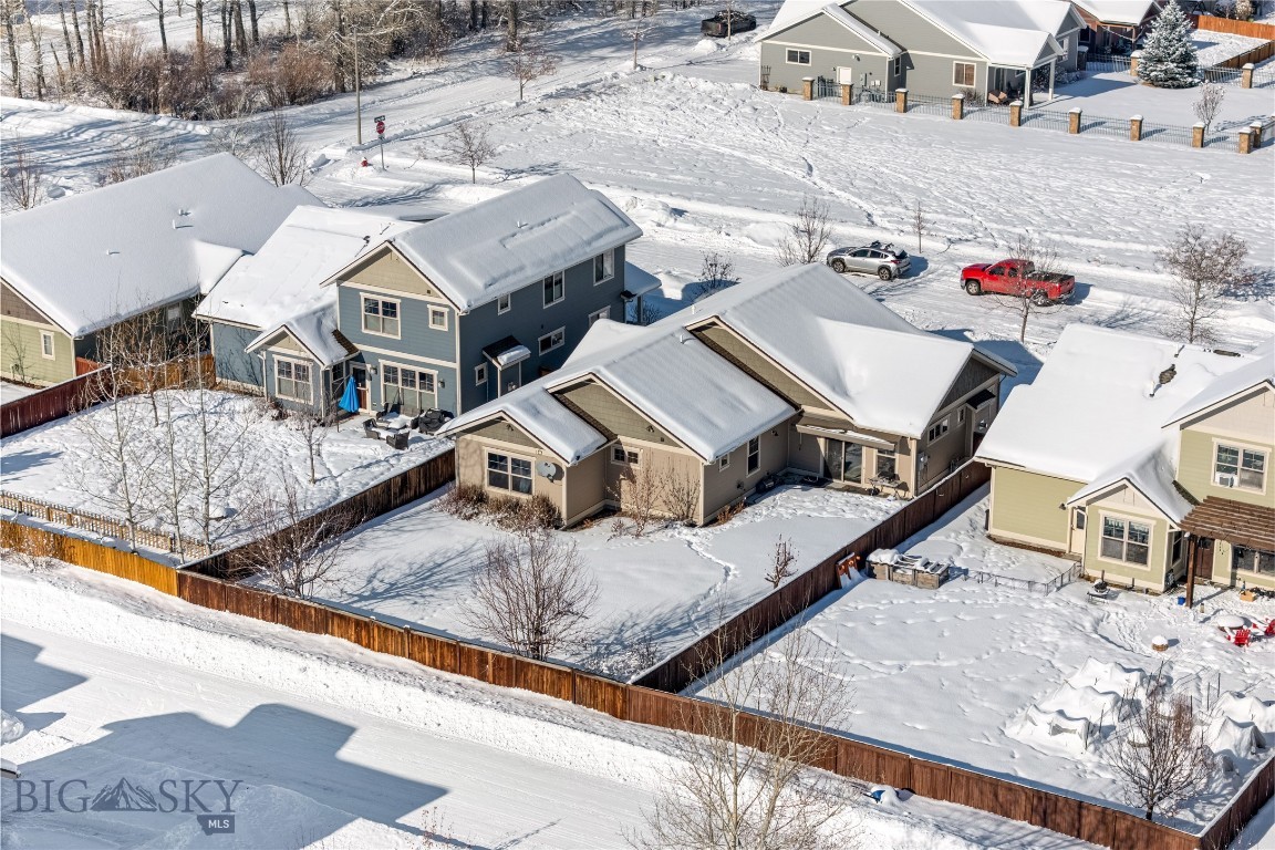 Bozeman, Montana 59718, United States, 3 Bedrooms Bedrooms, ,2 BathroomsBathrooms,Residential,Contingent,10325