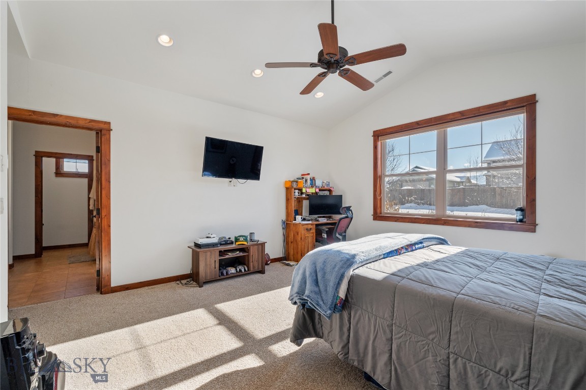 Bozeman, Montana 59718, United States, 3 Bedrooms Bedrooms, ,2 BathroomsBathrooms,Residential,Contingent,10325
