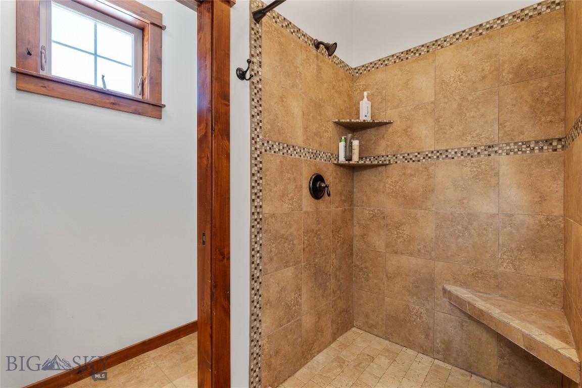 Bozeman, Montana 59718, United States, 3 Bedrooms Bedrooms, ,2 BathroomsBathrooms,Residential,Contingent,10325