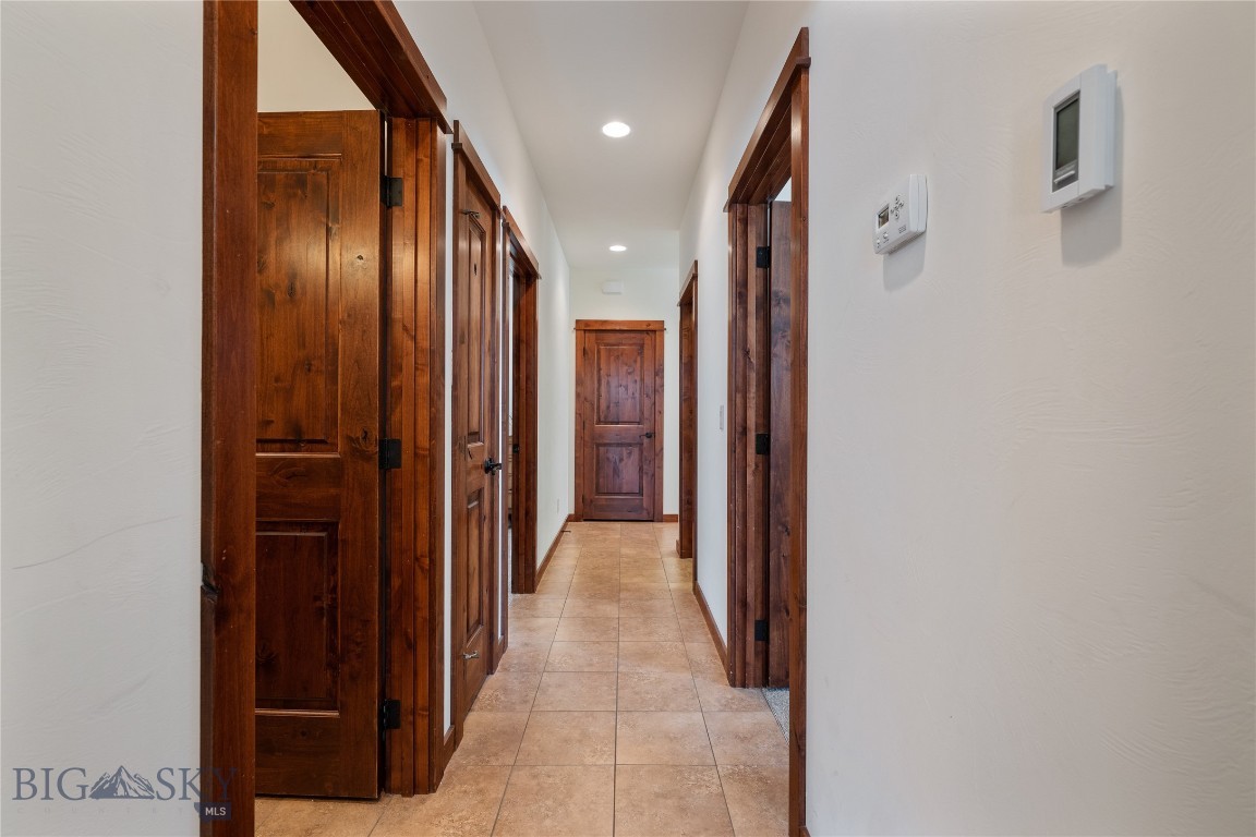 Bozeman, Montana 59718, United States, 3 Bedrooms Bedrooms, ,2 BathroomsBathrooms,Residential,Contingent,10325