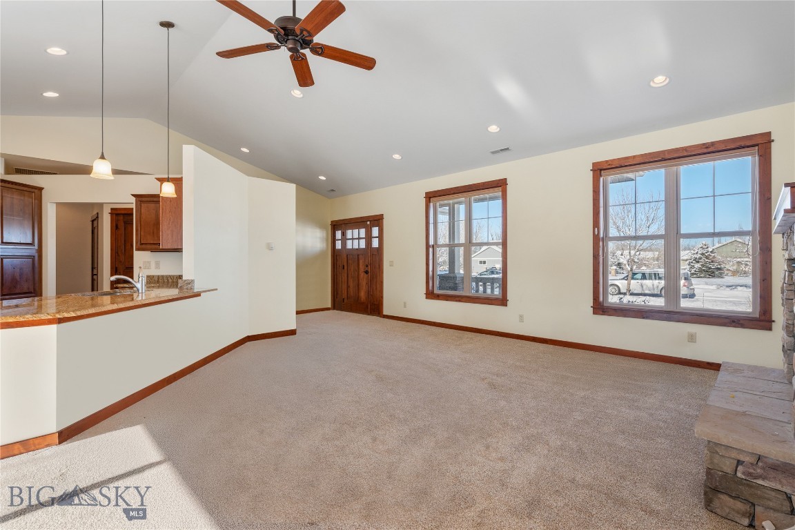 Bozeman, Montana 59718, United States, 3 Bedrooms Bedrooms, ,2 BathroomsBathrooms,Residential,Contingent,10325