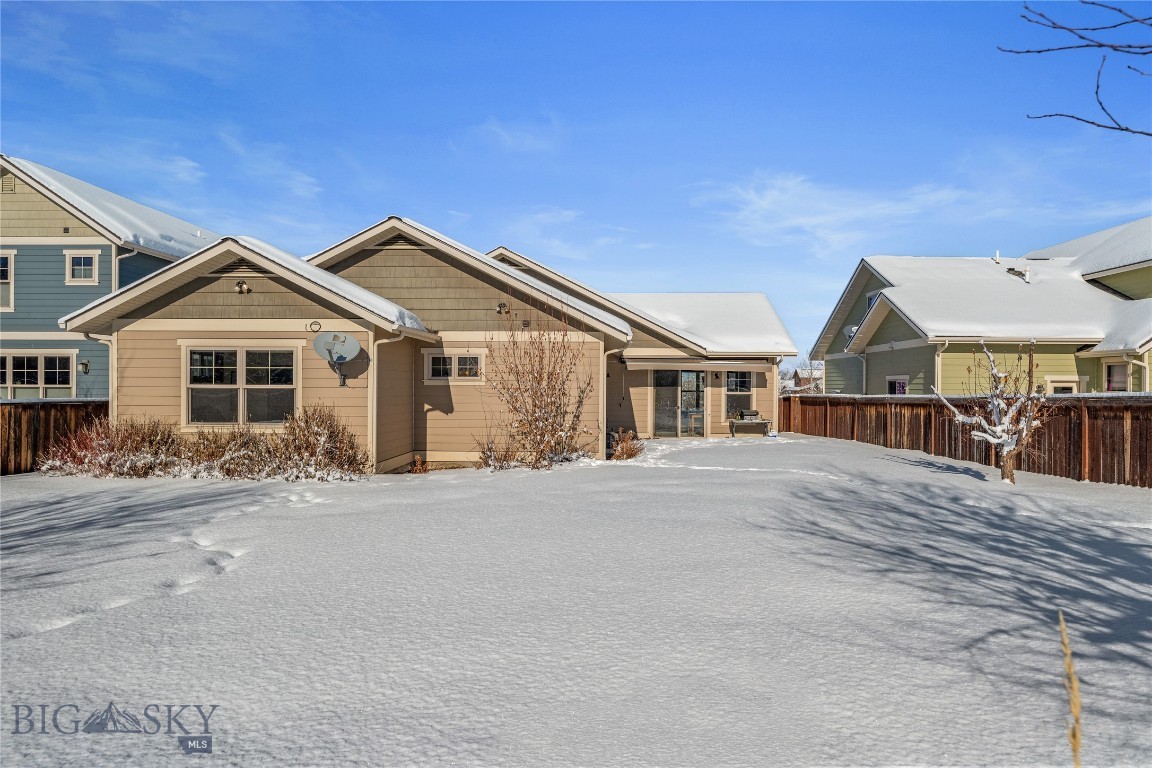 Bozeman, Montana 59718, United States, 3 Bedrooms Bedrooms, ,2 BathroomsBathrooms,Residential,Contingent,10325