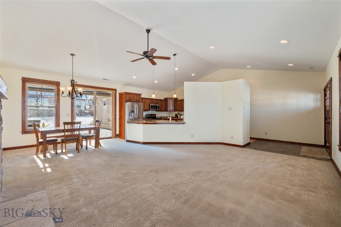 Bozeman, Montana 59718, United States, 3 Bedrooms Bedrooms, ,2 BathroomsBathrooms,Residential,Contingent,10325