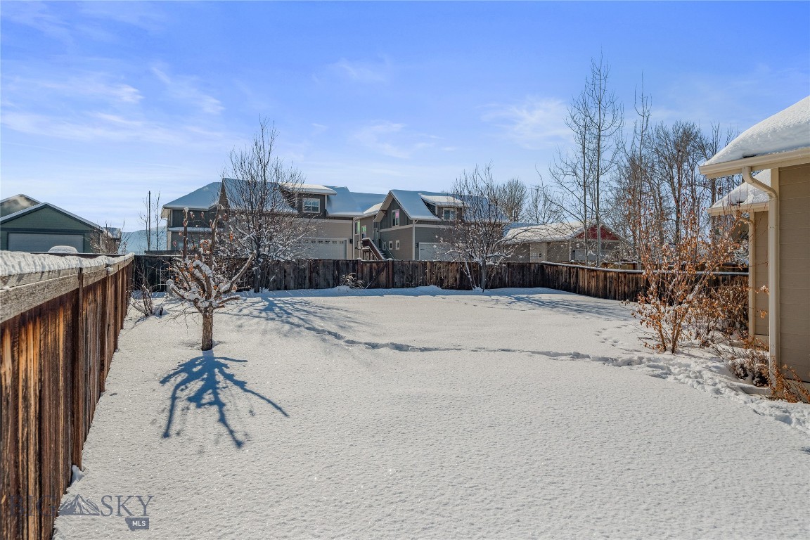 Bozeman, Montana 59718, United States, 3 Bedrooms Bedrooms, ,2 BathroomsBathrooms,Residential,Contingent,10325