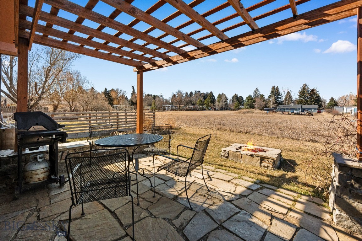 Walton Homestead - Residential