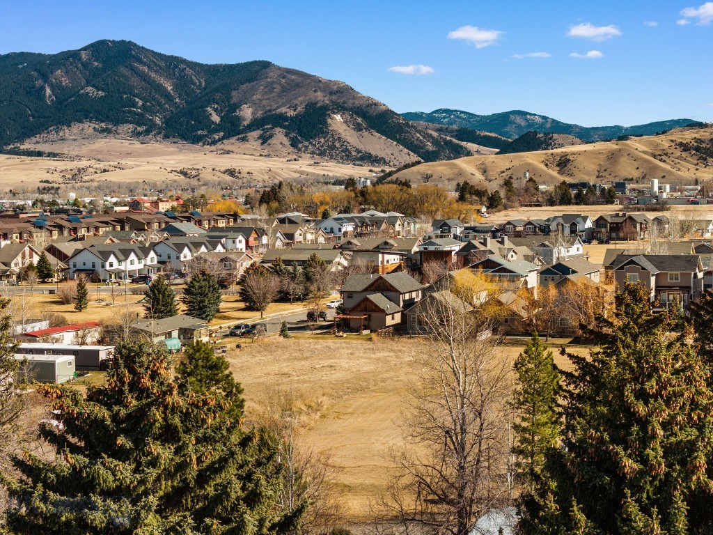 Walton Homestead - Residential