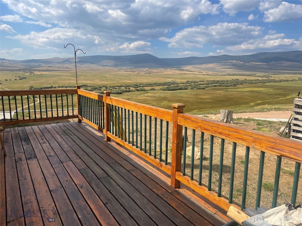 2900 Pioneer Mountain Scenic Byway