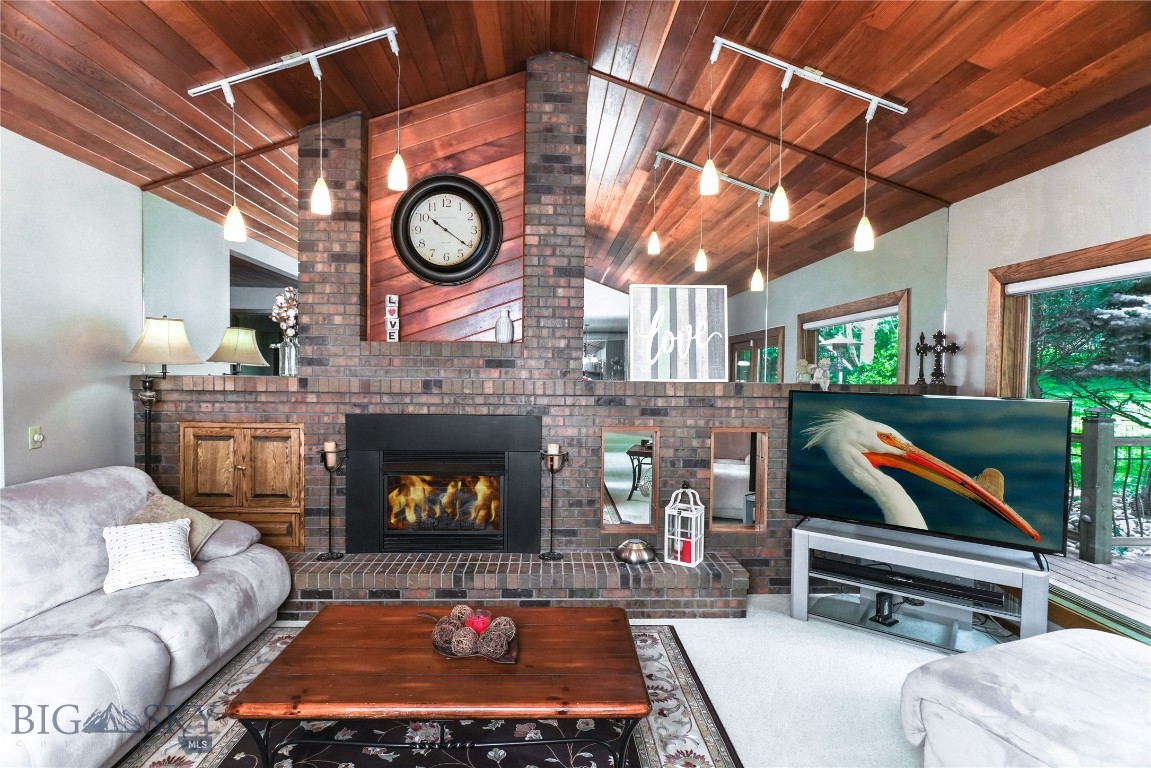 Sour Dough Creek Properties - Residential