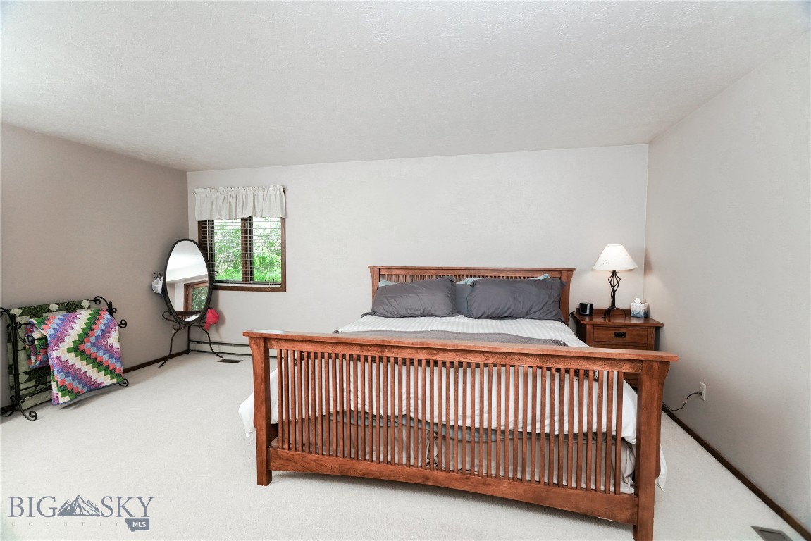 Sour Dough Creek Properties - Residential