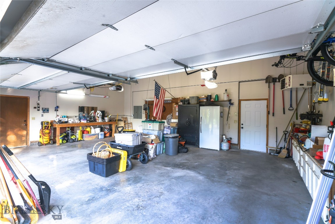 Sour Dough Creek Properties - Residential